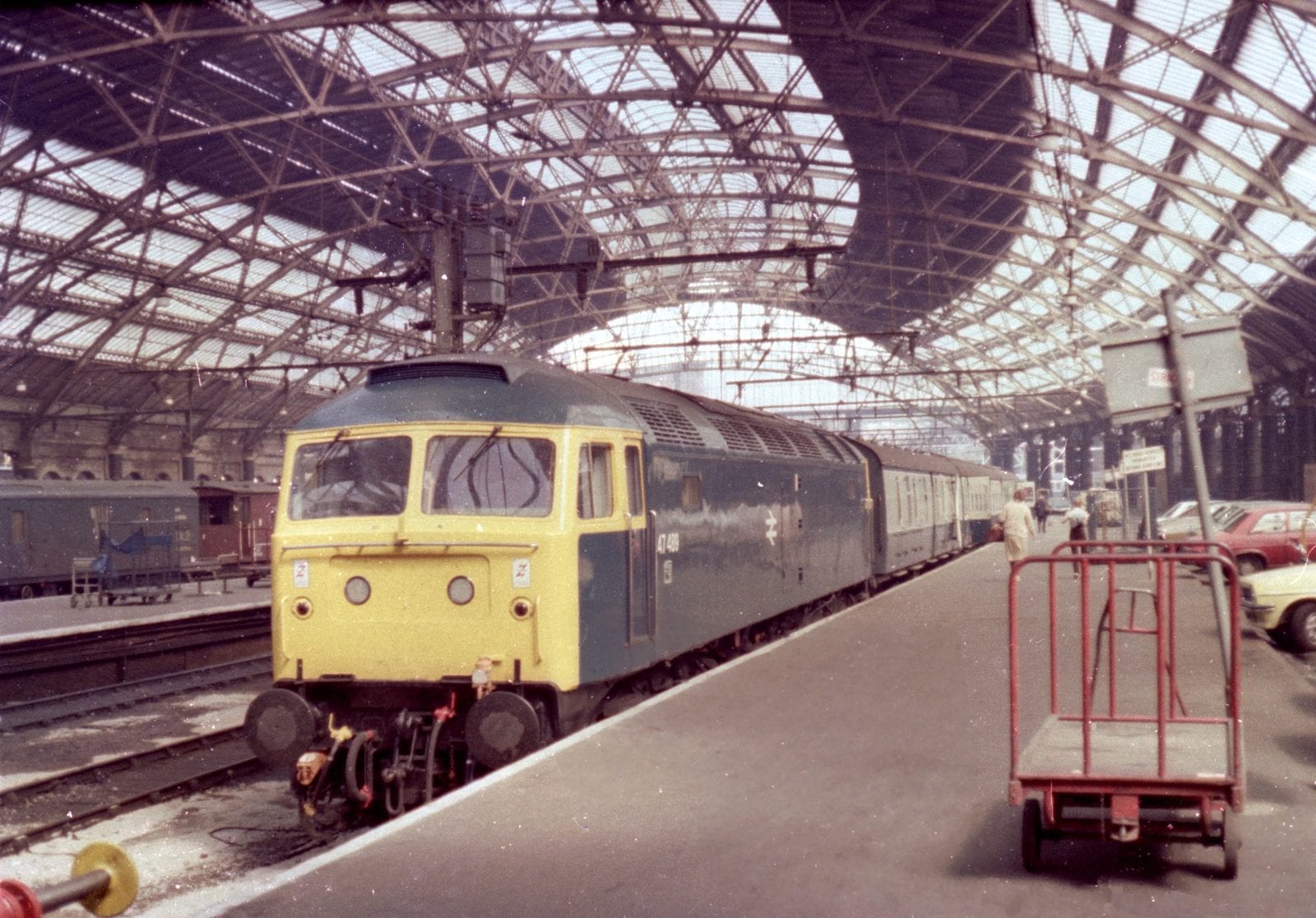 40 047 at Liverpool Lime Street on 10.05 service to Newcastle-on-Tyne   11 Sept 1982<br />©2024 MCRUA